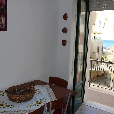 Kalypso Oda ve Kahvaltı
