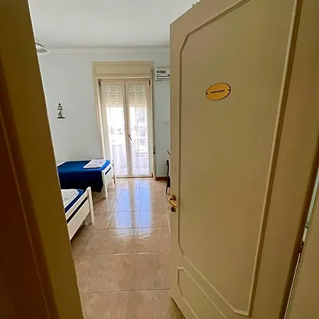 Bed & Breakfast Kalypso 3*